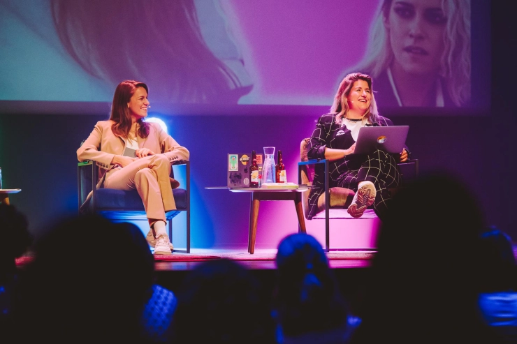 De Lesbische Liga (NTR) wint Dutch Podcast Award 2021 in categorie Media