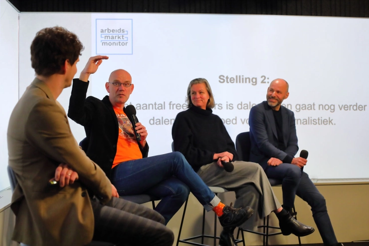 Eerste editie Arbeidsmarktmonitor gepresenteerd met panelgesprek: ‘We leiden allemaal dezelfde soort journalisten op’