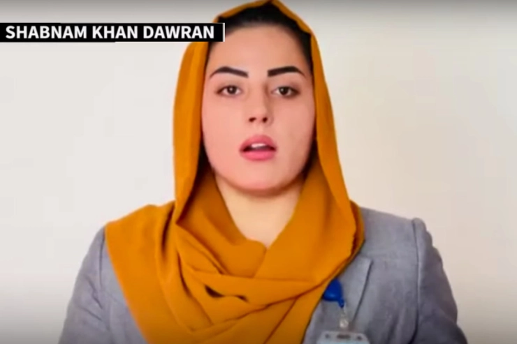 Taliban ontzeggen Afghaanse tv-presentatrice toegang tot kantoor