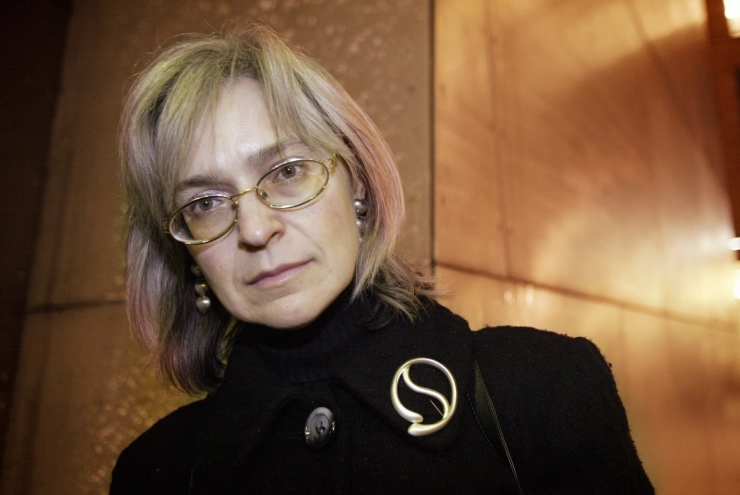 Moordenaar van journaliste Anna Politkovskaja krijgt Russische onderscheiding