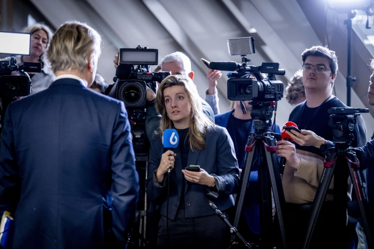 Ons Soort Mensen: Het nieuwe televisieseizoen staat in de startblokken en een indringende blik van Merel Ek