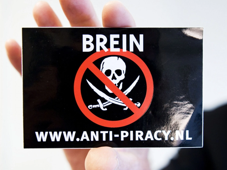 Stichting BREIN pakt Facebooker aan