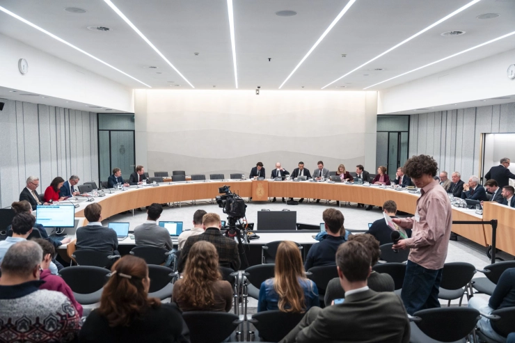 X komt niet naar gesprek over sociale media, Kamer teleurgesteld