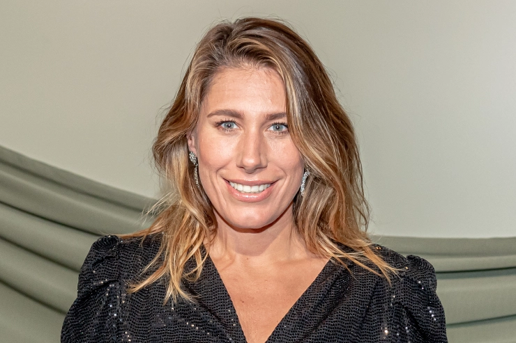 Ons Soort Mensen: Malou Petter presenteerde het avondprogramma van De Tegel en Stephan Komduur praatte over woningnood