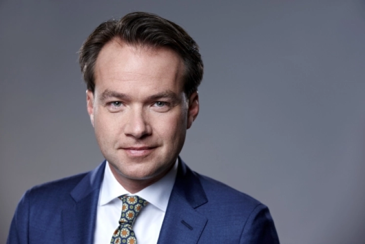 Antoin Peeters presentator RTL Nieuws