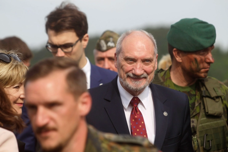 Poolse minister zet grof geschut in tegen onderzoeksjournalist