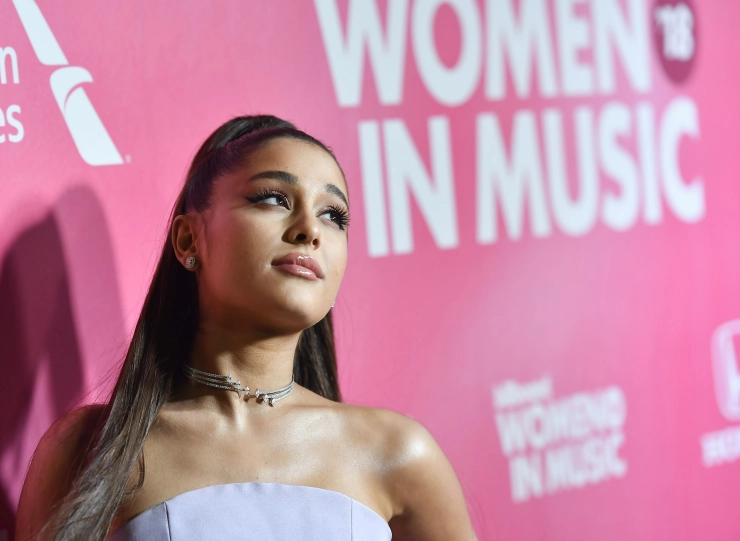 Roddelfotograaf klaagt Ariana Grande aan om ongeoorloofd hergebruik