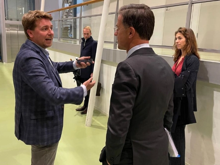 Bas van Sluis (DvhN) volgde parlementaire enquête gaswinning: ‘Pas toen Rutte werd verhoord kwamen álle media’.