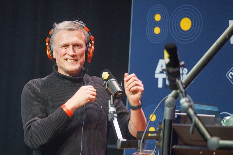 Presentator Bas Westerweel (62) onverwachts overleden