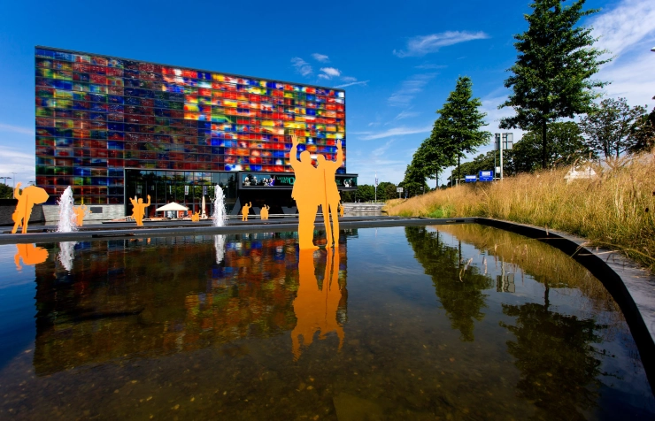 Bestuurlijke fusie tussen COMM en Beeld en Geluid