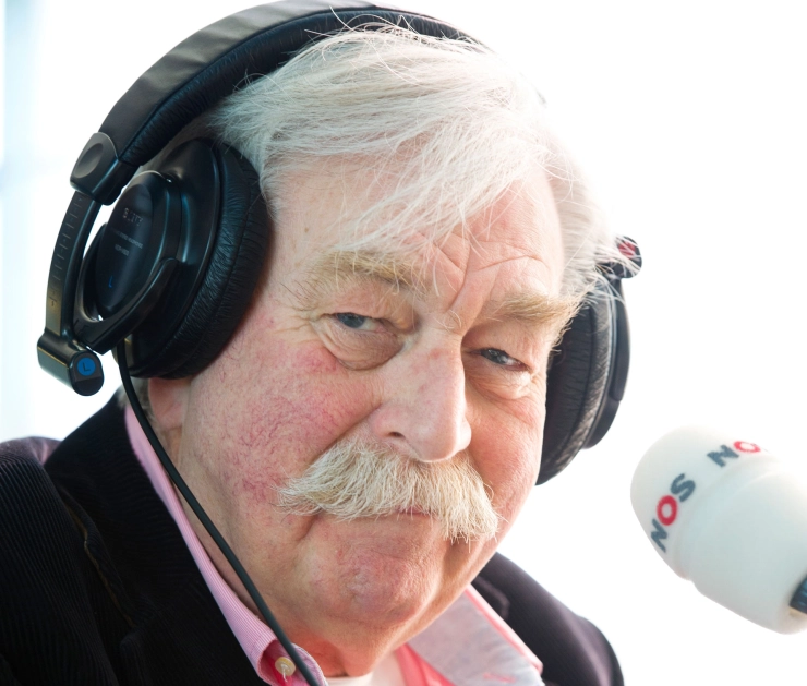 Sportjournalist Bep van Houdt (77) overleden