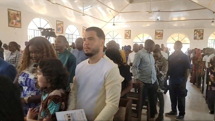 Regering Sierra Leone legt lokale journalisten het zwijgen op inzake Bolle Jos