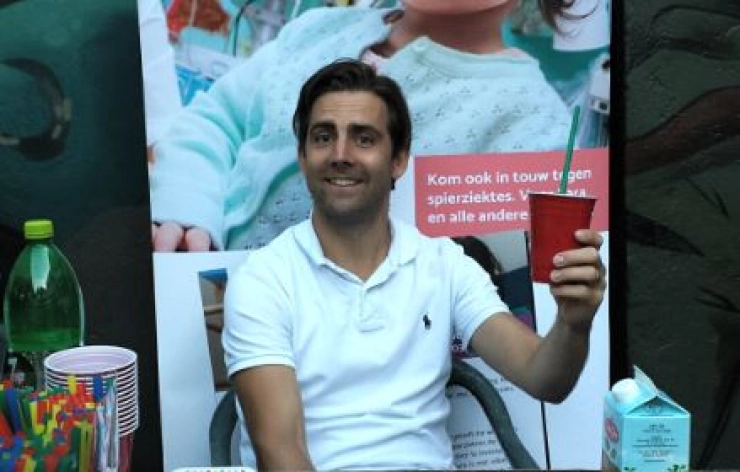 Een ton voor zieke dochter AD-journalist