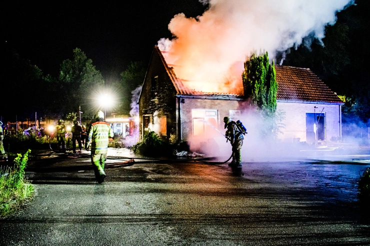 Flinke schadevergoeding Farmers Defence Force voor insinuatie over brandstichting bij RIVM
