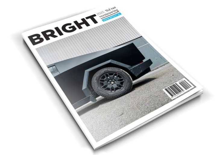 Technologietitel Bright keert terug op papier