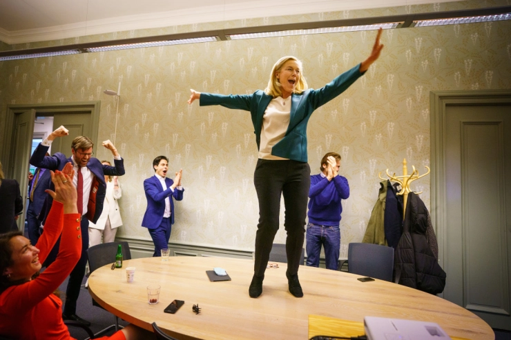 Verkiezingsavondfoto van dansende Kaag was ‘campagnefoto’