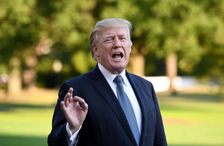 Trump ontkent gesprekken met journalist over boek Witte Huis