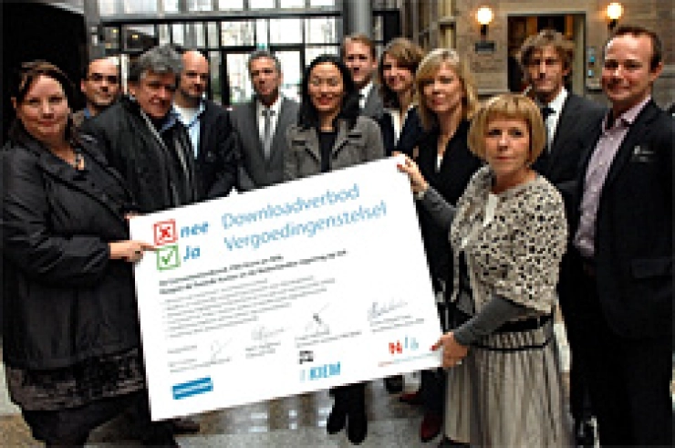 ‘Pleidooi tegen downloadverbod’