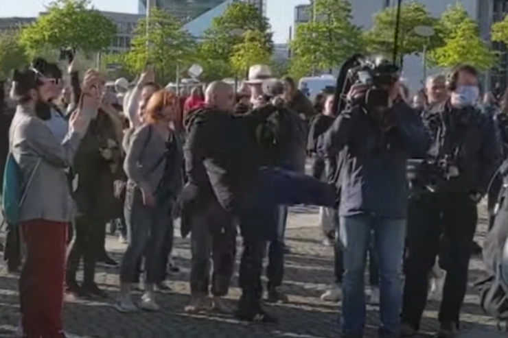 Duitse journalisten aangevallen bij anti-lockdowndemonstratie