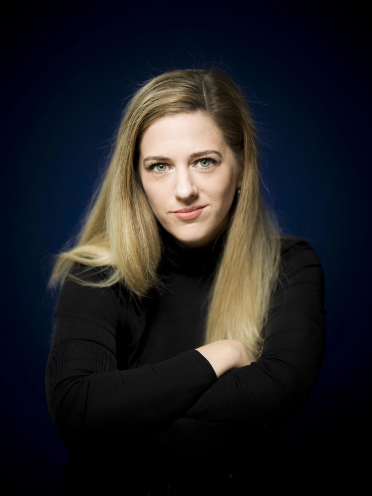 Emma Curvers nieuwe mediaverslaggever de Volkskrant: ‘Ik neem lichte dingen graag serieus’