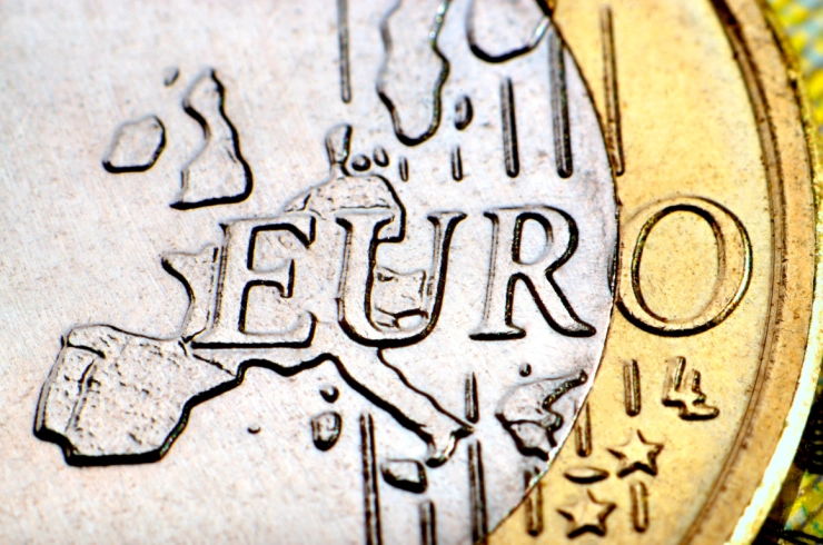 Nieuwsblad Transport hakt in tarief freelancers