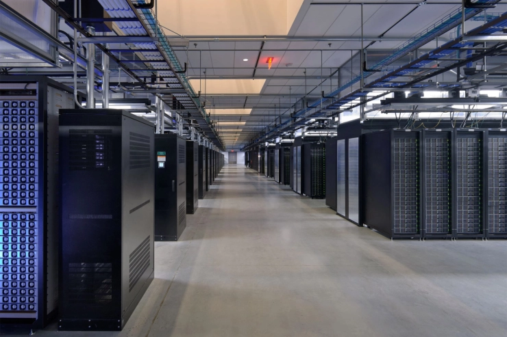 Facebook betreurt kaalslag lokaal nieuws