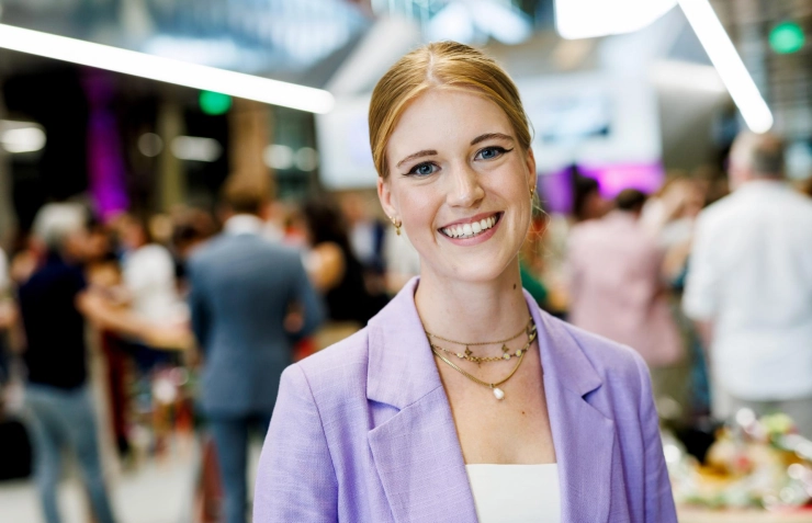 Afgestudeerd, en nu? Floortje Steigenga: ‘Ik hoop carrière te maken als regionaal verslaggever’