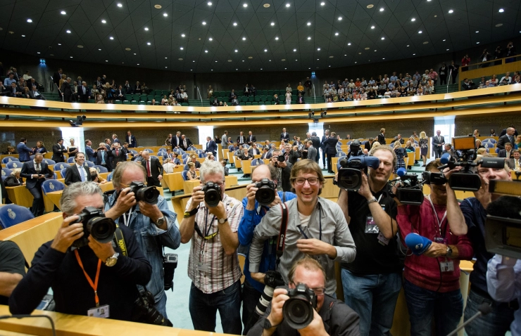 Ruim 200 fotojournalisten bereid werk neer te leggen