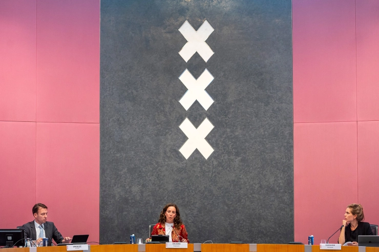 Amsterdam ernstig in gebreke met Wob-verzoeken; cultuuromslag nodig