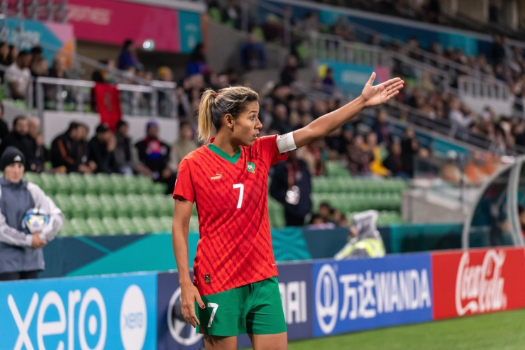 BBC biedt excuses aan voor ‘ongepaste vraag’ sportverslaggever aan Marokkaanse teamcaptain