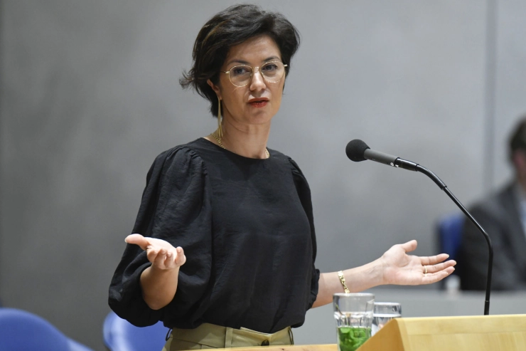 Rechter gaat voorlopig niet mee in bezwaar ON! tegen brief Uslu