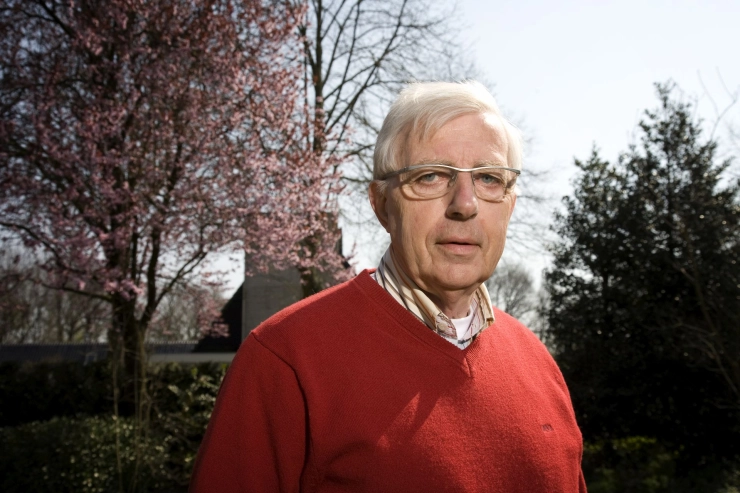 Oud-presentator Studio Sport Heinze Bakker (79) overleden