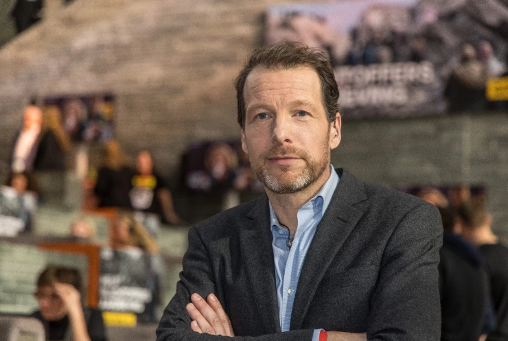 Herman van der Zandt gaat vanaf 2025 De Slimste Mens presenteren