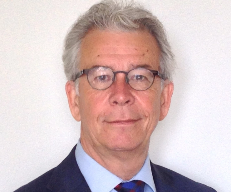 Hugo Schneider hoofdredacteur: krant en website op de schop