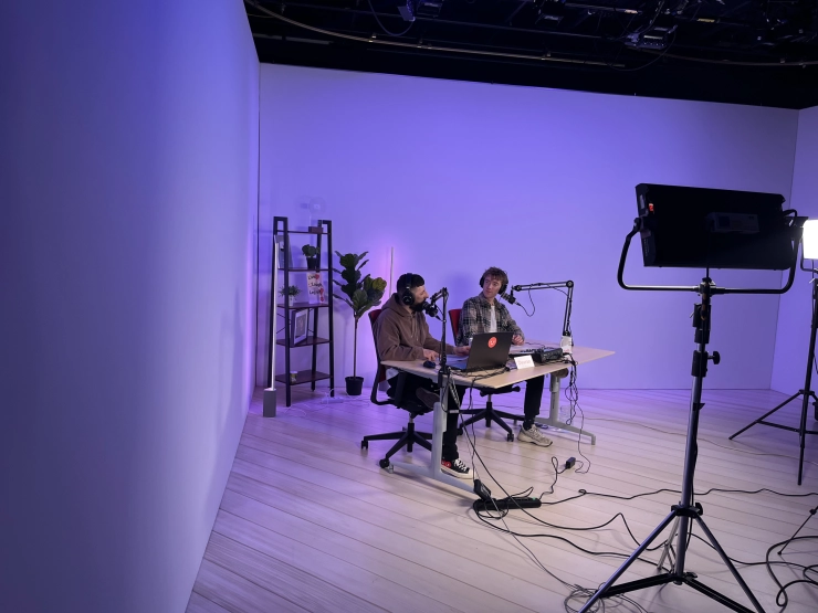 Via gamersplatform Twitch praat het publiek van de NOS écht terug