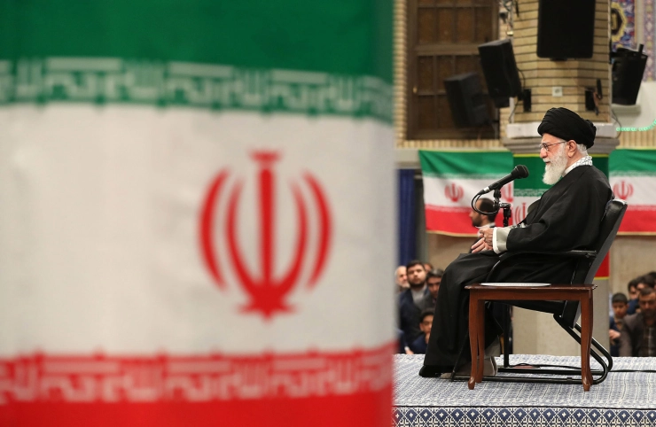 Iran intimideert met meerdere invallen bij journalisten