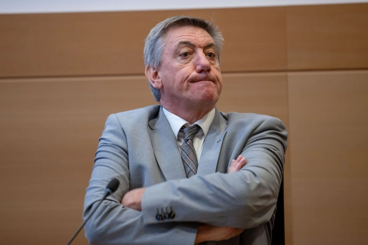 VVOJ en Fonds Pascal Decroos bezorgd over afwijzen subsidie voor Apache