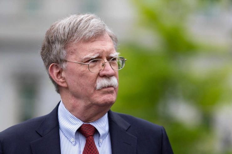 Rechter staat publicatie memoires van ex-veiligheidsadviseur van Trump toe