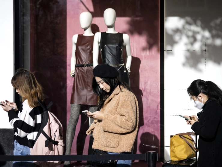 Commissariaat gaat nieuwsgebruik via sociale media van jongeren onderzoeken