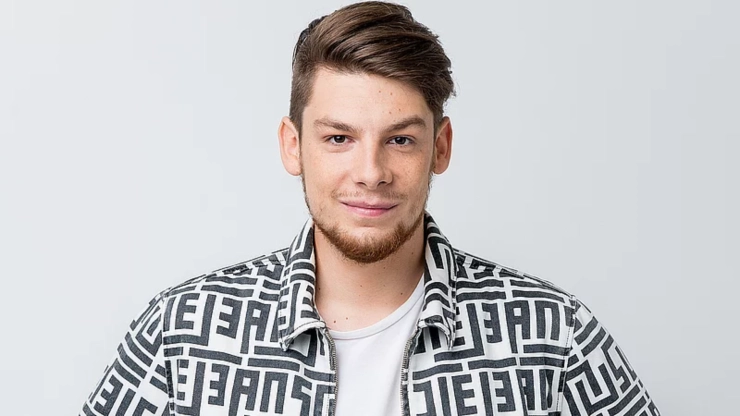 Joram Kaat presenteert Na het Nieuws