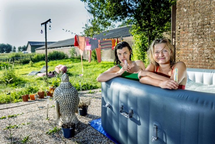 Zelfde naam, zelfde baan: Krista en Marcelle Arriëns, zussen in de journalistiek