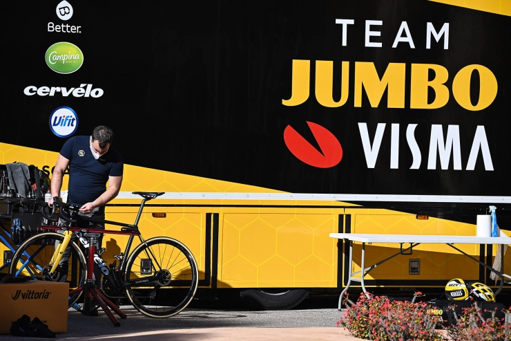 NSP/Sportspress.be boos over voorverpakte presentatie wielerploeg Jumbo-Visma