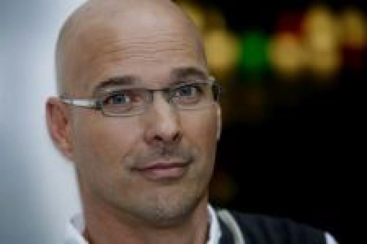 Kamphues nieuwe presentator Autovisie