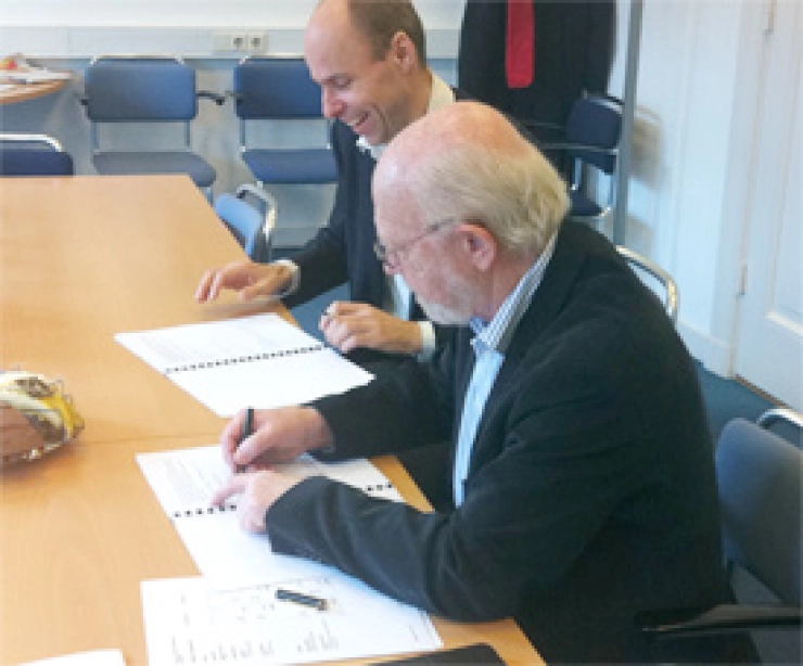 Politieperskaart over naar NVJ