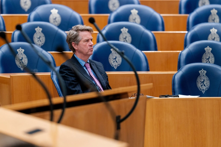 Column: ‘Na Bosma’s aanval op Trouw bleef het schrikbarend stil in de Tweede Kamer’