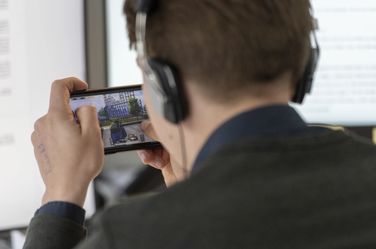 Nederlander besteedt gemiddeld 3 uur en 21 minuten aan media per dag