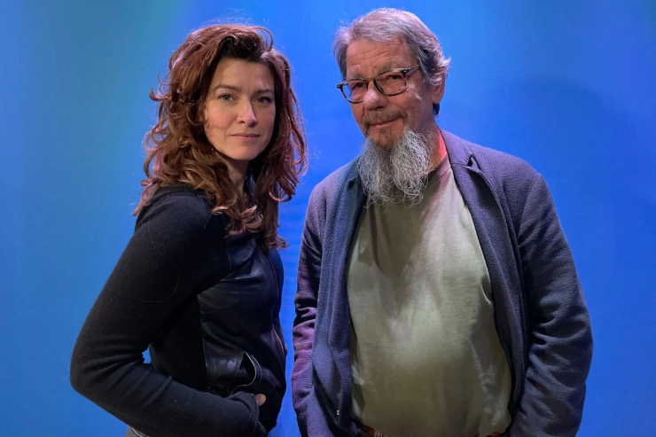 In alles zijn Frans Lomans en Merel Westrik tegenpolen. Desondanks maken ze samen de podcast ‘Gonzo’