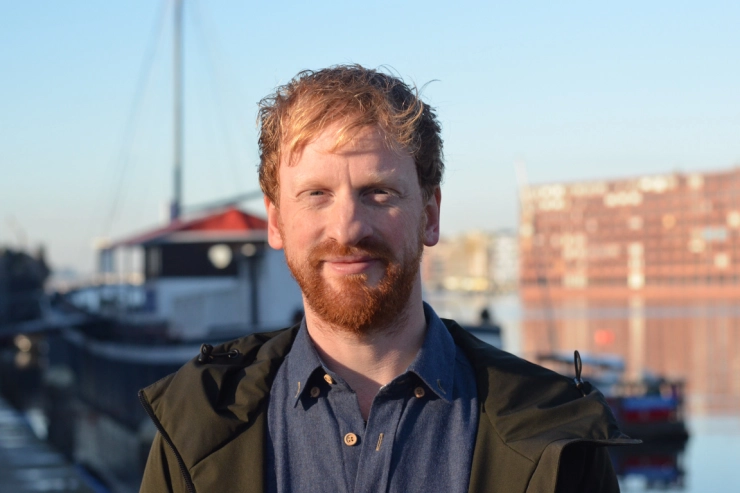 Nieuwsuur ‘indoctrineren’ met liefde voor online