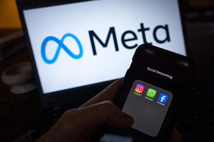 Meta past tijdlijn Facebook en Instagram aan,&nbsp; Bits of Freedom blij