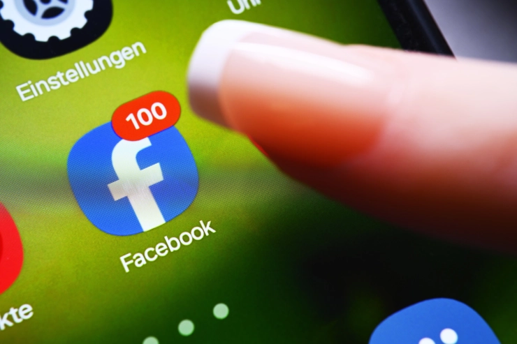 ‘Meta verdient miljarden aan frauduleuze advertenties op zijn platforms’